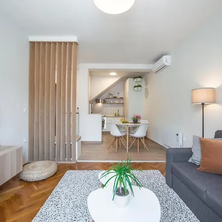 Apartman 51 Street