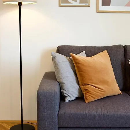 51 Street * Dubrovník