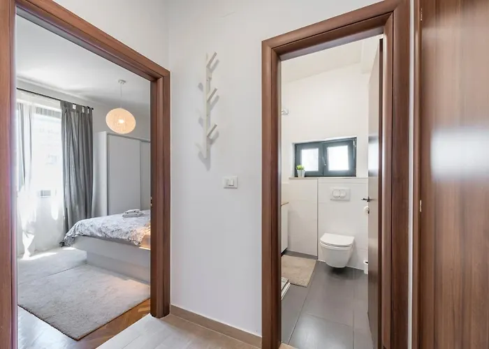 51 Street Lejlighed *