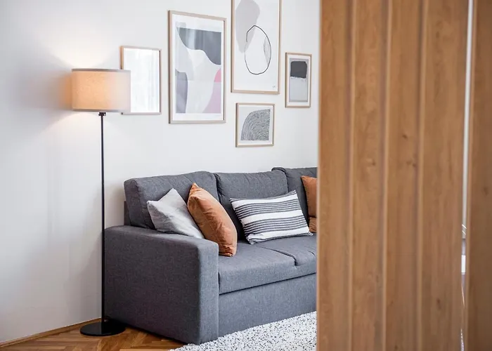 51 Street * Dubrovnik