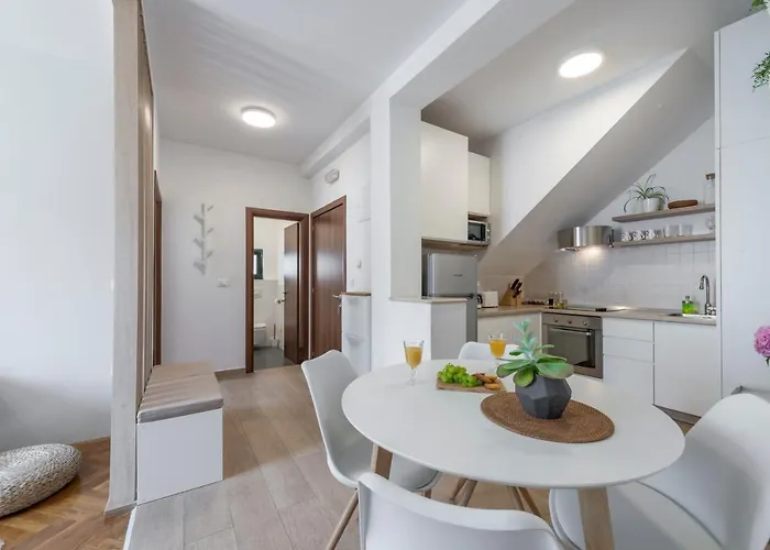 51 Street Appartamento
